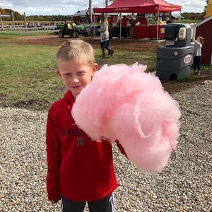 Meet your Posher, Laura